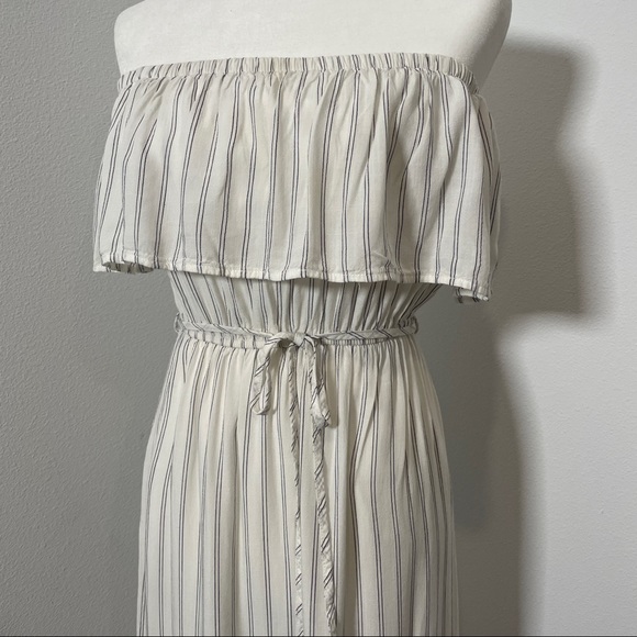 [AQUA] WHITE STRIPED RUFFLE OFF-SHOULDER DRESS W/ TIE-WAIST & SLIT - Picture 3 of 6